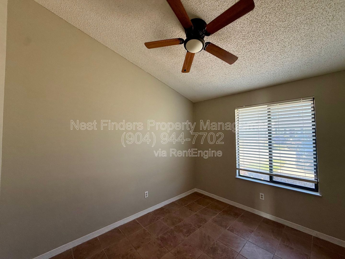 Charming 2-bedroom, 1-bath duplex offering just under 1,000 sq. ft. of comfortable living space. property image