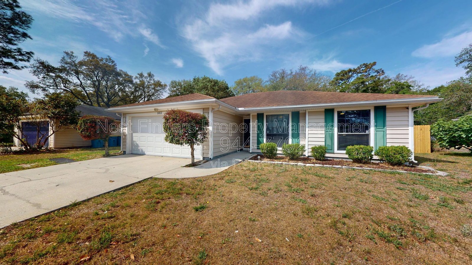 Conveniently located to town and Beaches property image