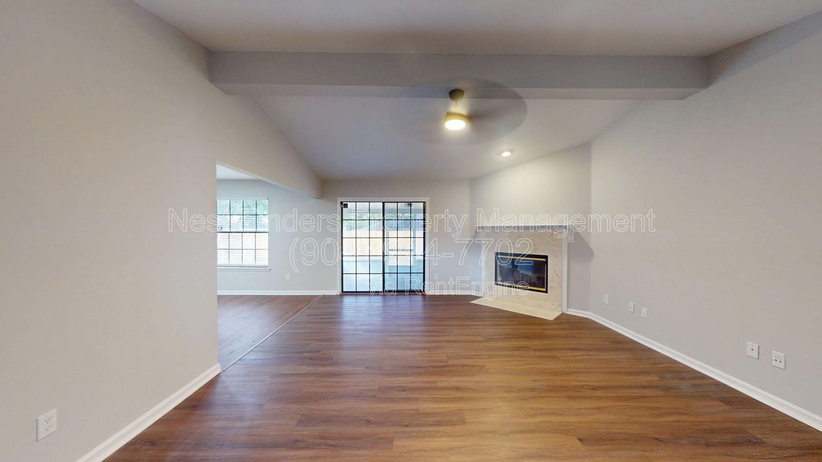Conveniently located to town and Beaches property image