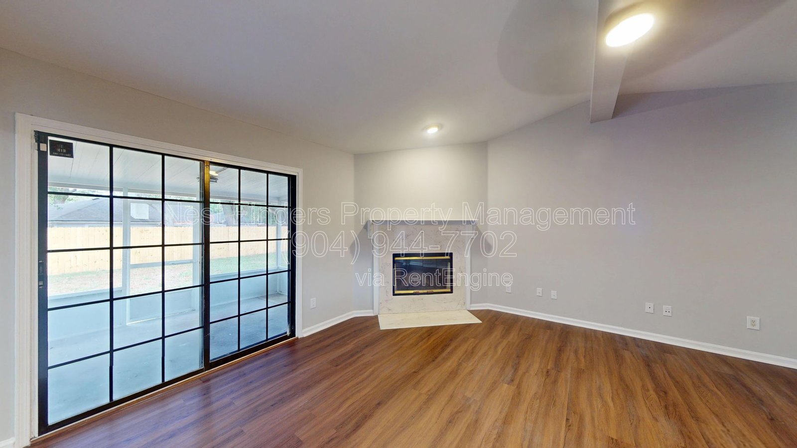 Conveniently located to town and Beaches property image