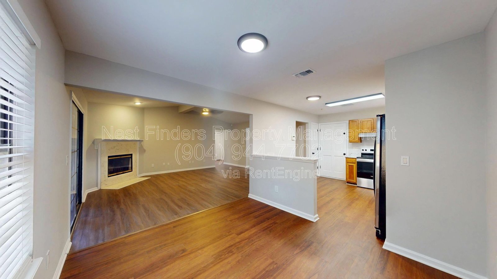 Conveniently located to town and Beaches property image