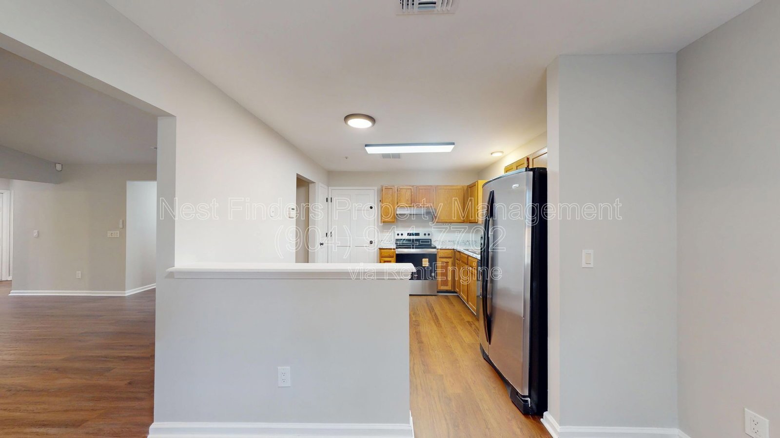Conveniently located to town and Beaches property image