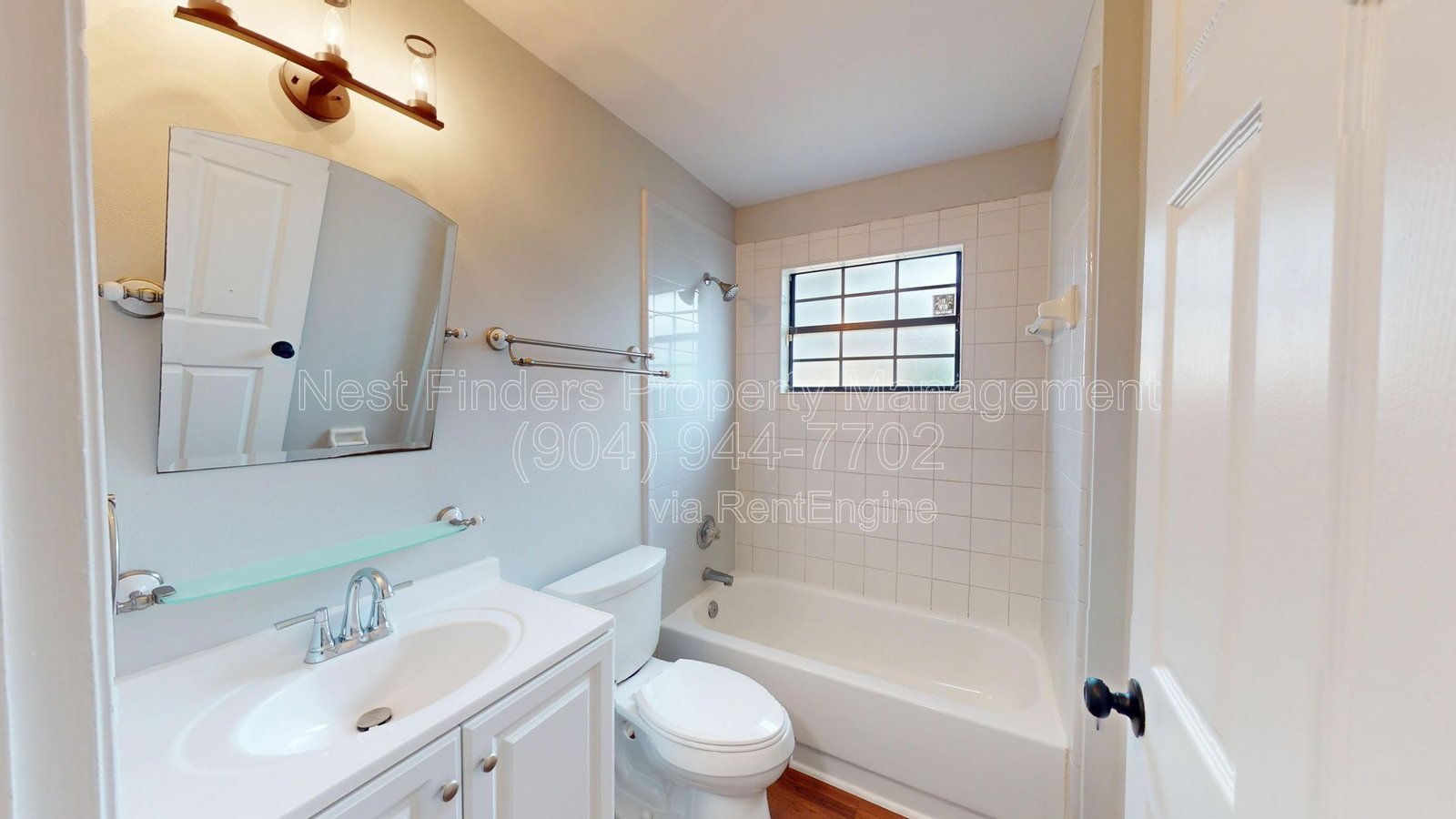 Conveniently located to town and Beaches property image