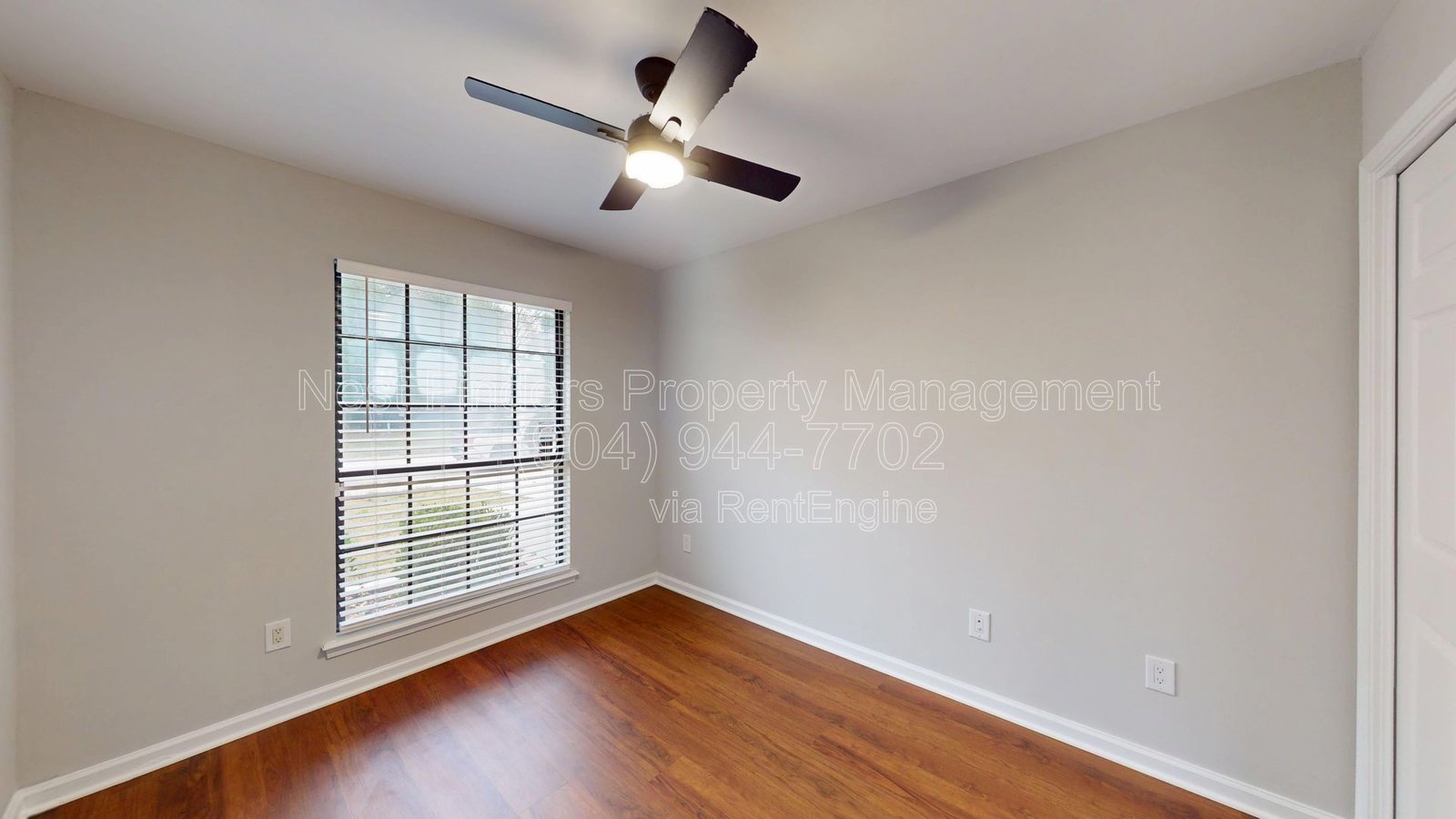 Conveniently located to town and Beaches property image