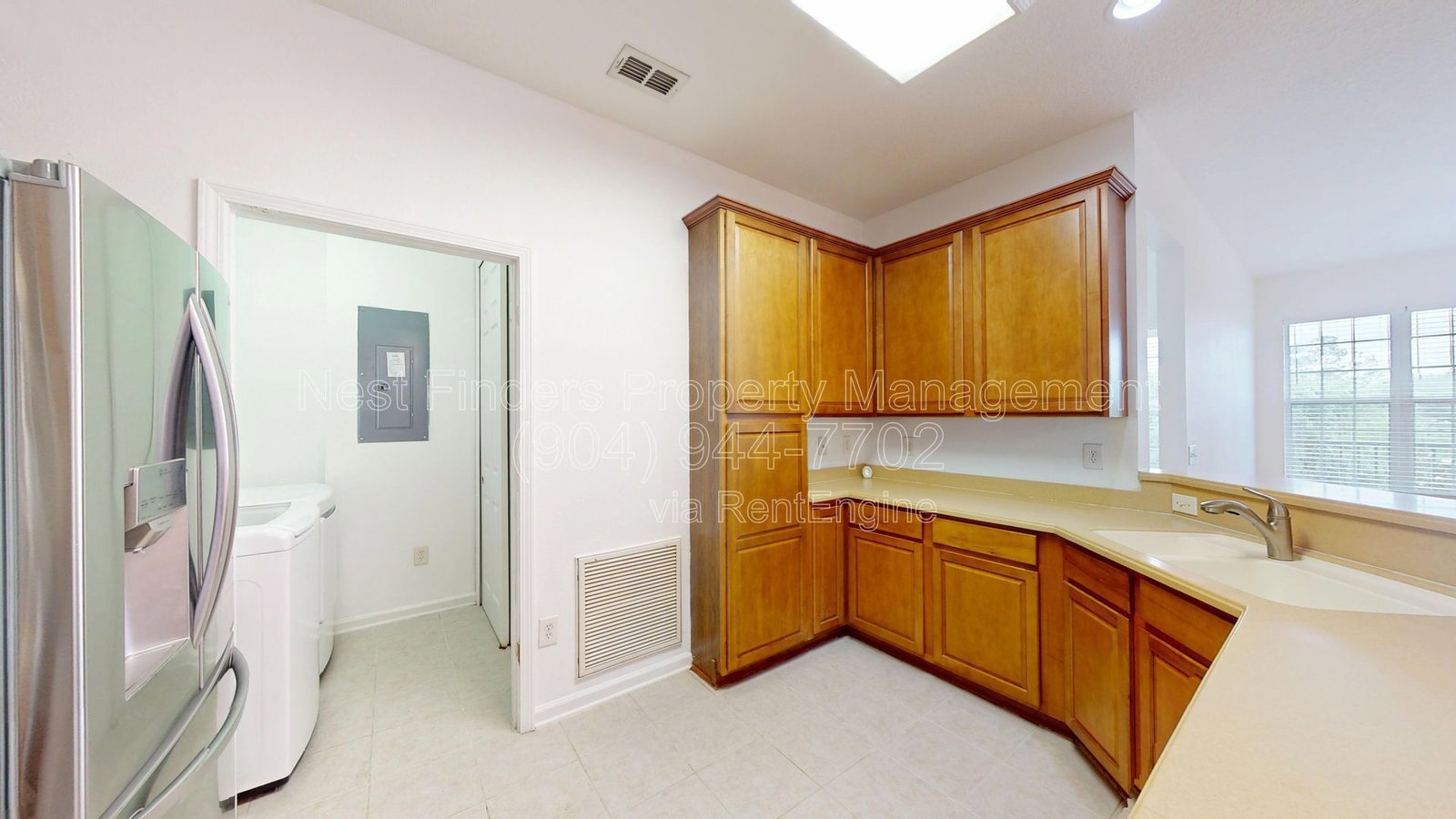Beautiful 2-bedroom, 2-bathroom condo located in the highly desirable Campfield community. property image