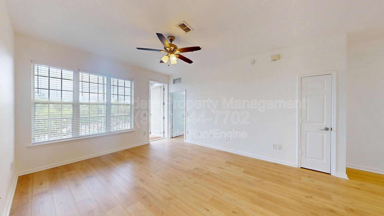 Beautiful 2-bedroom, 2-bathroom condo located in the highly desirable Campfield community. property image