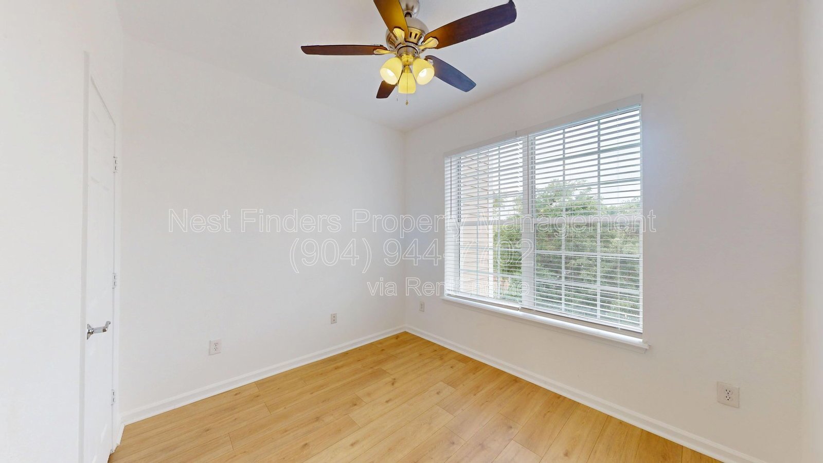 Beautiful 2-bedroom, 2-bathroom condo located in the highly desirable Campfield community. property image