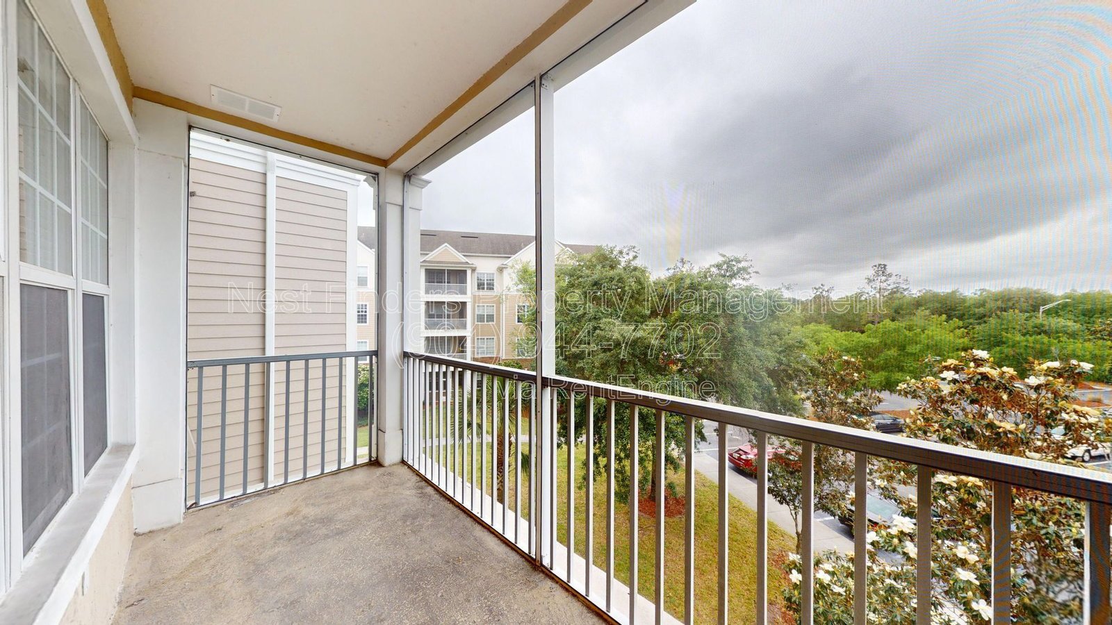 Beautiful 2-bedroom, 2-bathroom condo located in the highly desirable Campfield community. property image