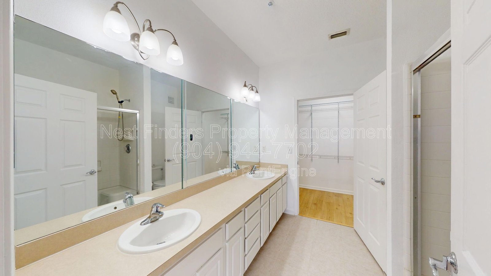 Beautiful 2-bedroom, 2-bathroom condo located in the highly desirable Campfield community. property image
