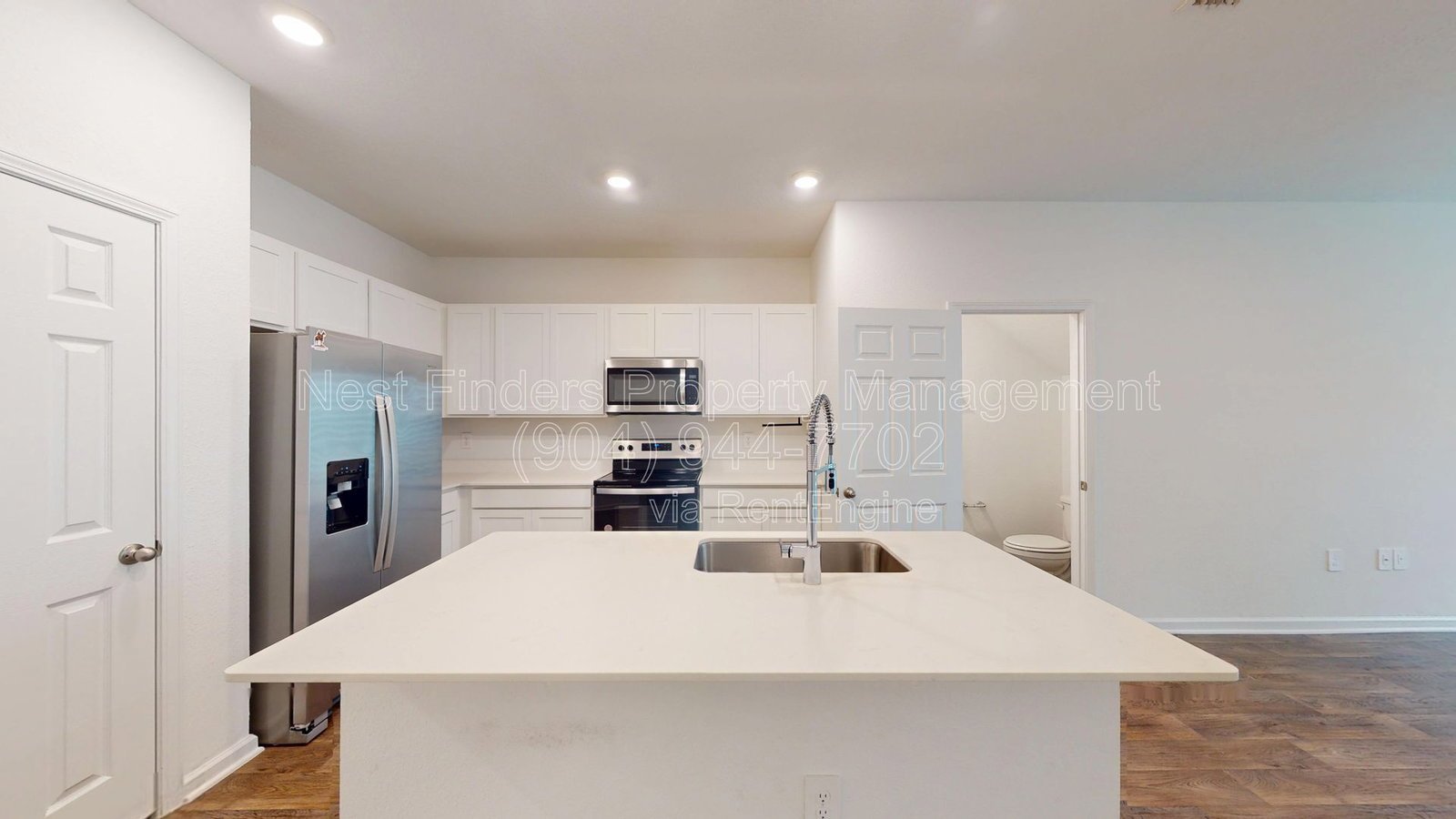 Nice 3-Bed, 2.5-Bath Townhome for Rent in Avalon Place! property image