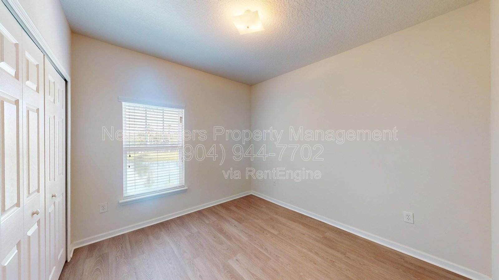 Beautiful and well-maintained condo with a gorgeous view is available now for immediate occupancy! property image