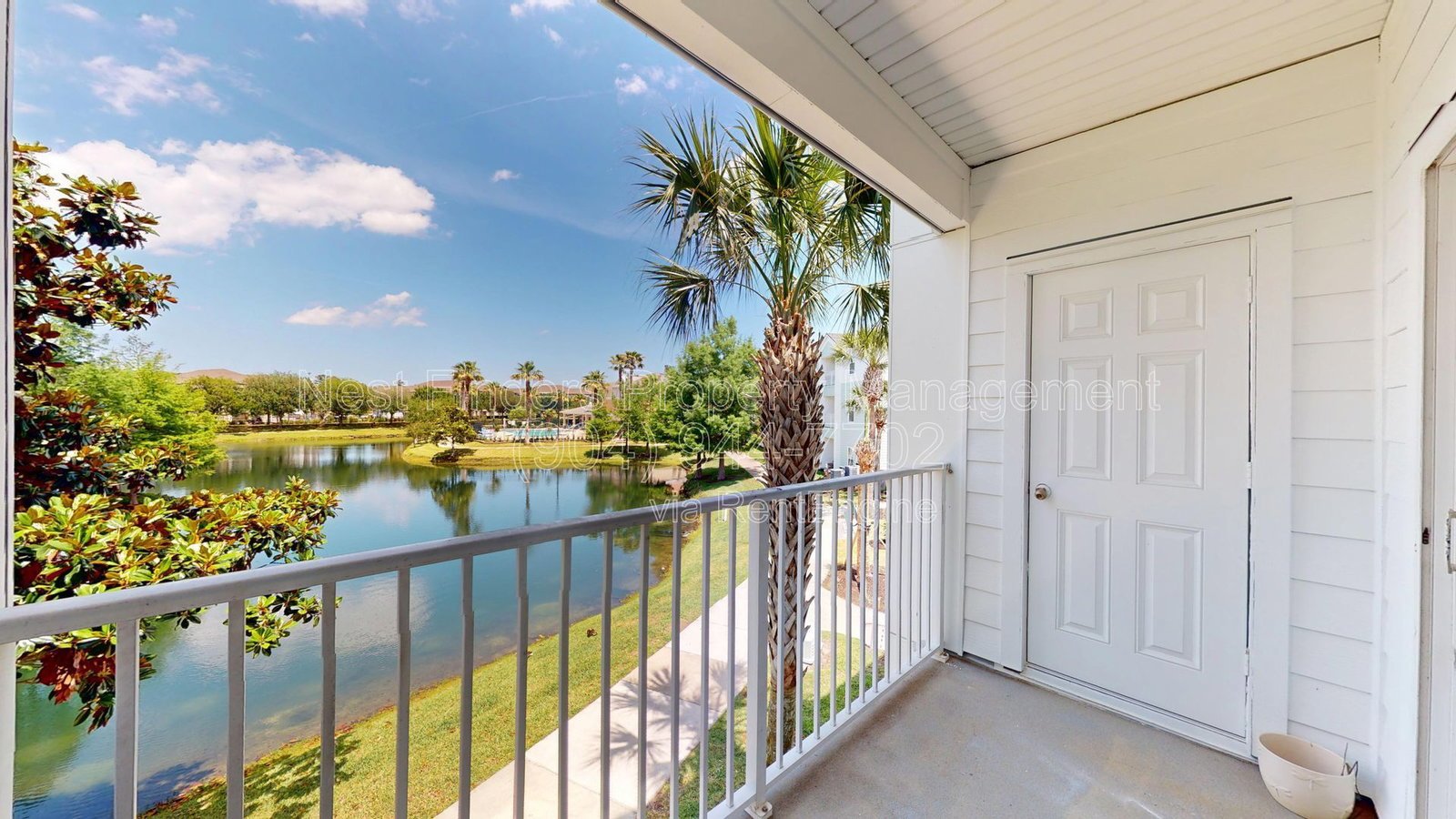 Beautiful and well-maintained condo with a gorgeous view is available now for immediate occupancy! property image