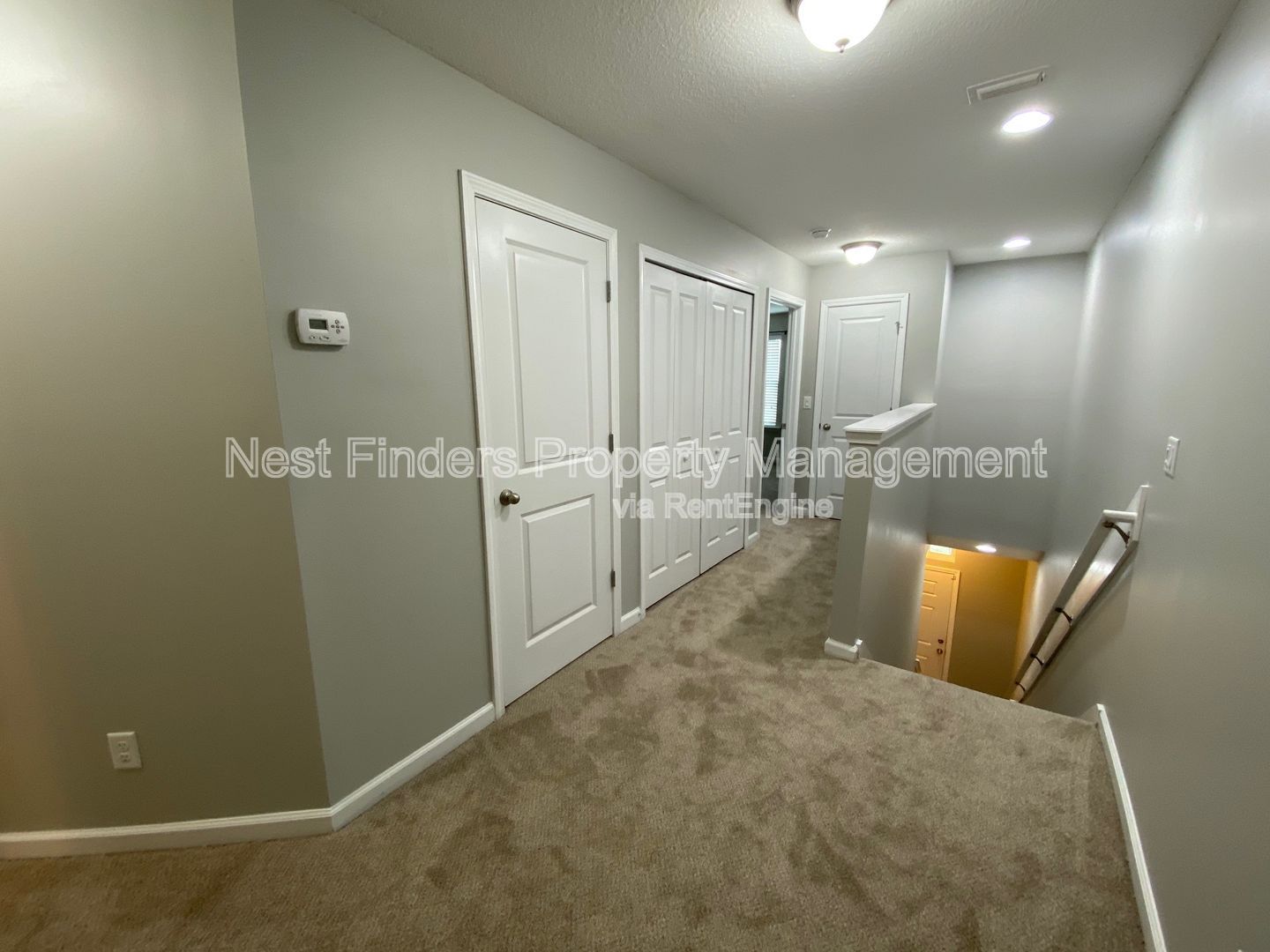 Beautiful 3 bedroom, 2.5 bathroom END unit townhouse for rent in Kendall Pointe! property image