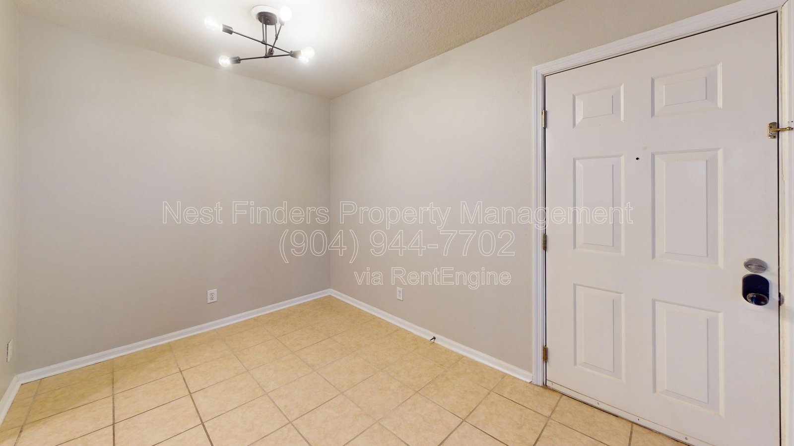 Nice 1 bedroom condo in Villas of Timberlin Parc! property image