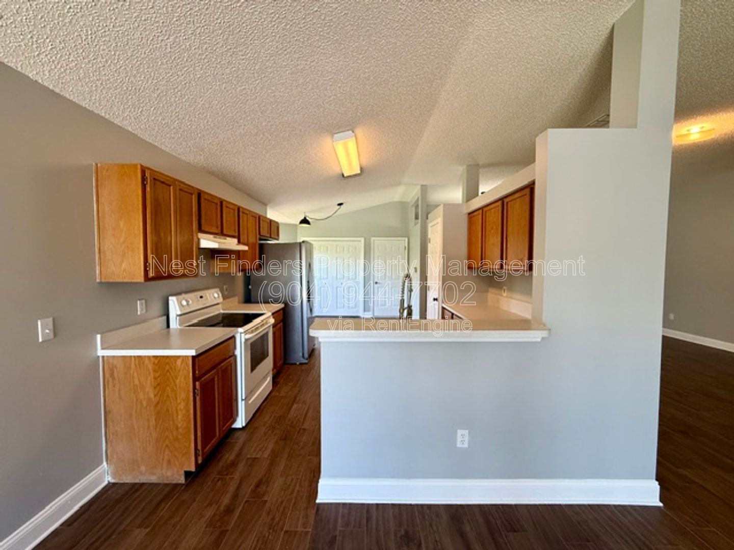 Beautifully maintained 3-bedroom, 2-bathroom home for rent in the heart of Mandarin! property image
