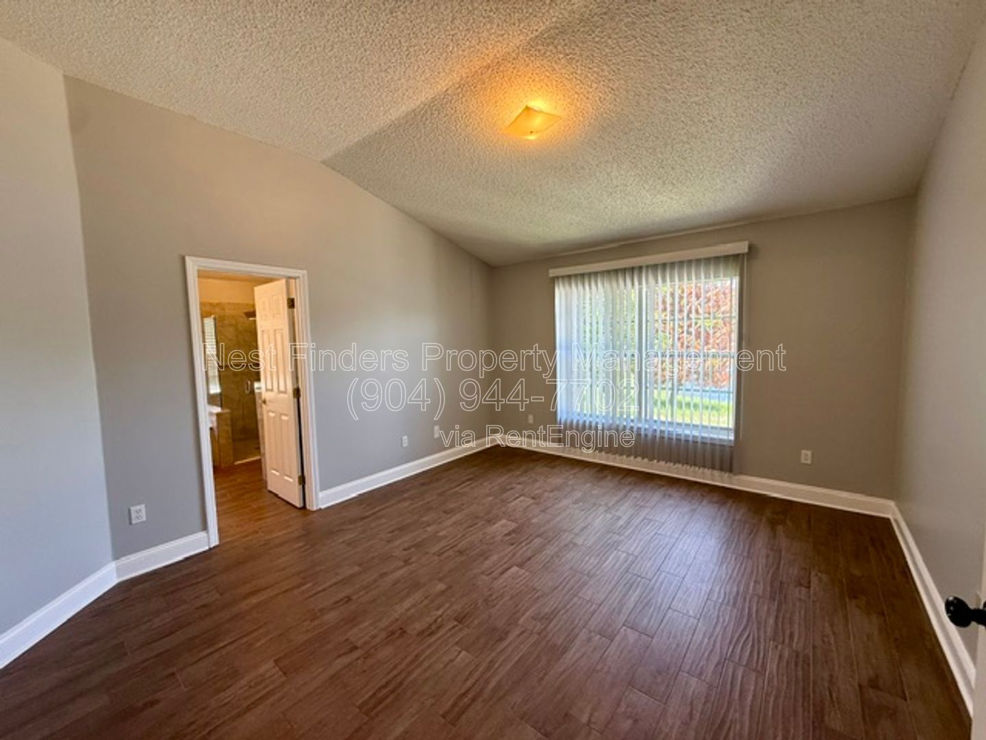 Beautifully maintained 3-bedroom, 2-bathroom home for rent in the heart of Mandarin! property image
