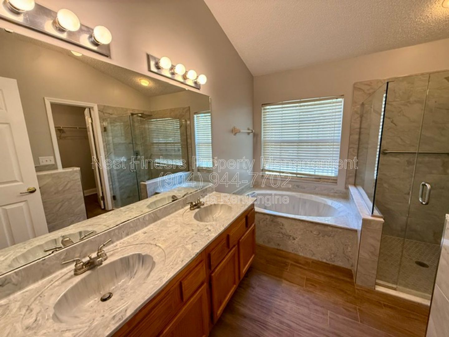 Beautifully maintained 3-bedroom, 2-bathroom home for rent in the heart of Mandarin! property image