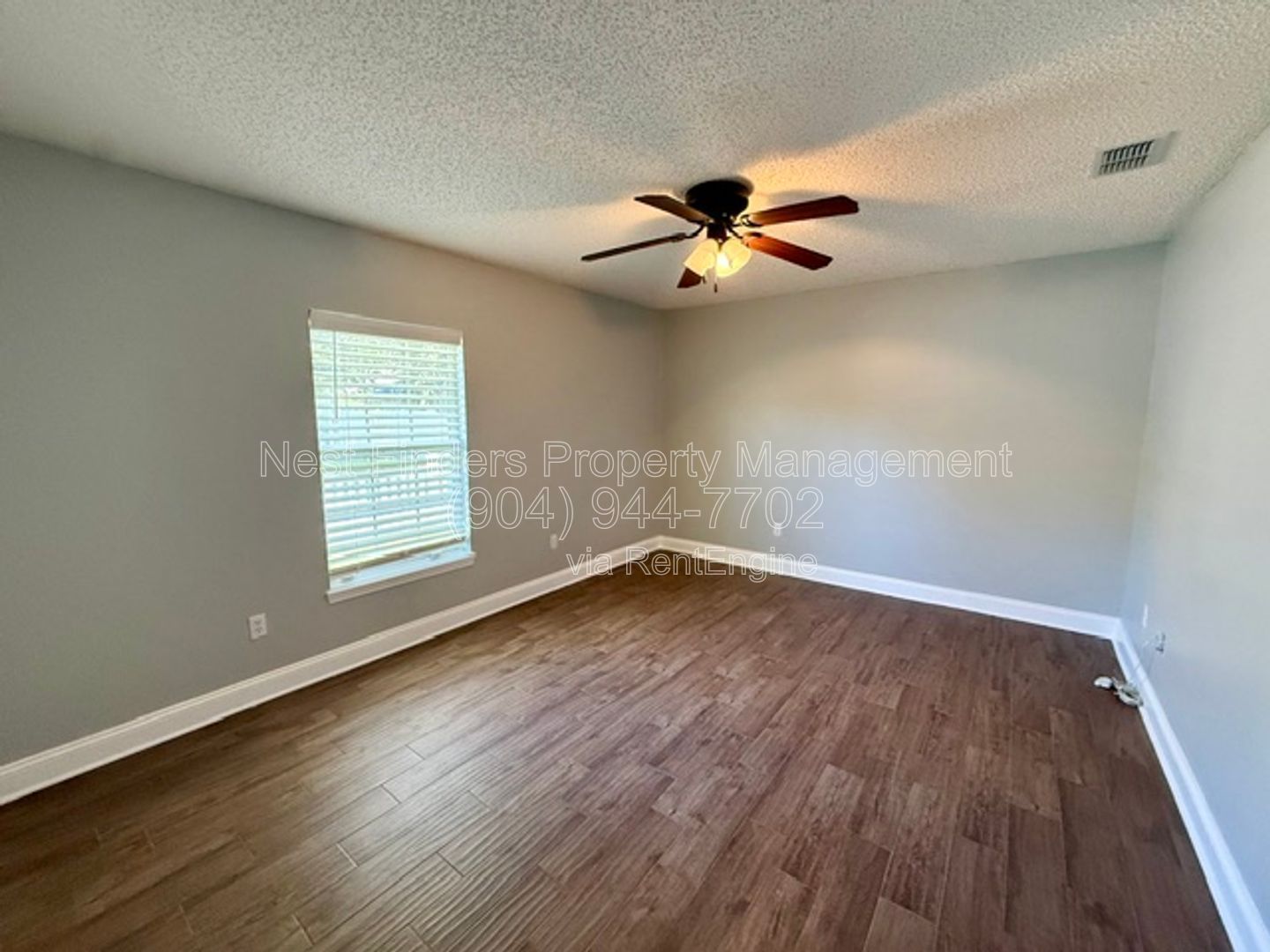 Beautifully maintained 3-bedroom, 2-bathroom home for rent in the heart of Mandarin! property image