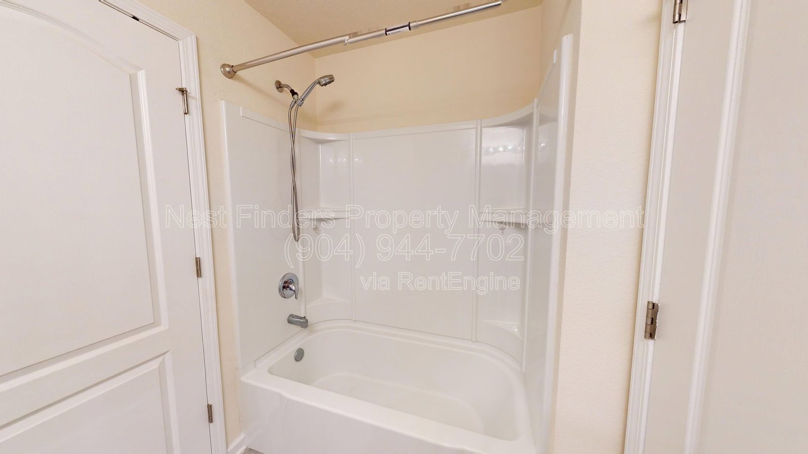 Introducing this inviting 3-bedroom, 2.5-bathroom townhome nestled in the charming community of Aralia. property image