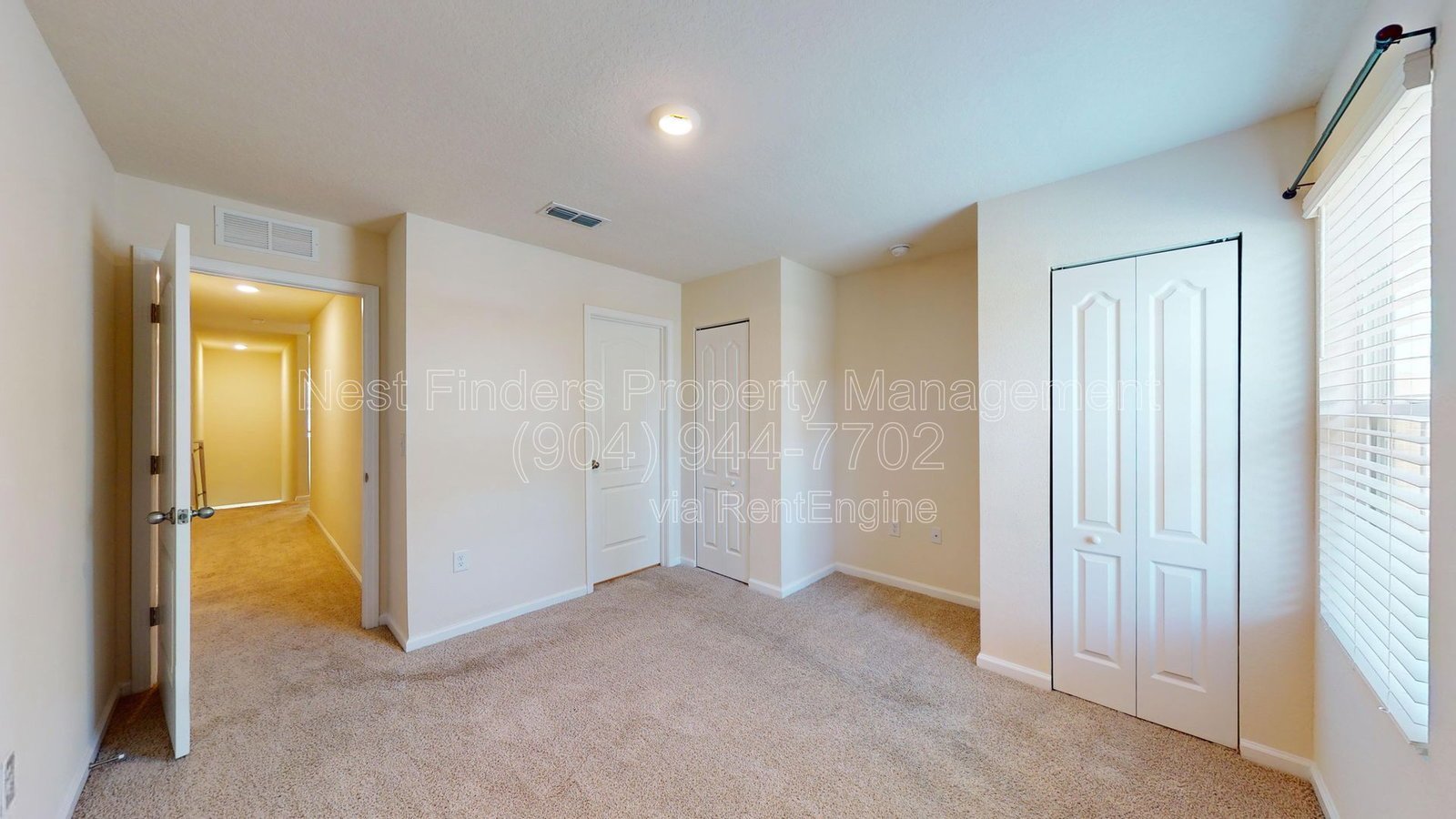 Introducing this inviting 3-bedroom, 2.5-bathroom townhome nestled in the charming community of Aralia. property image