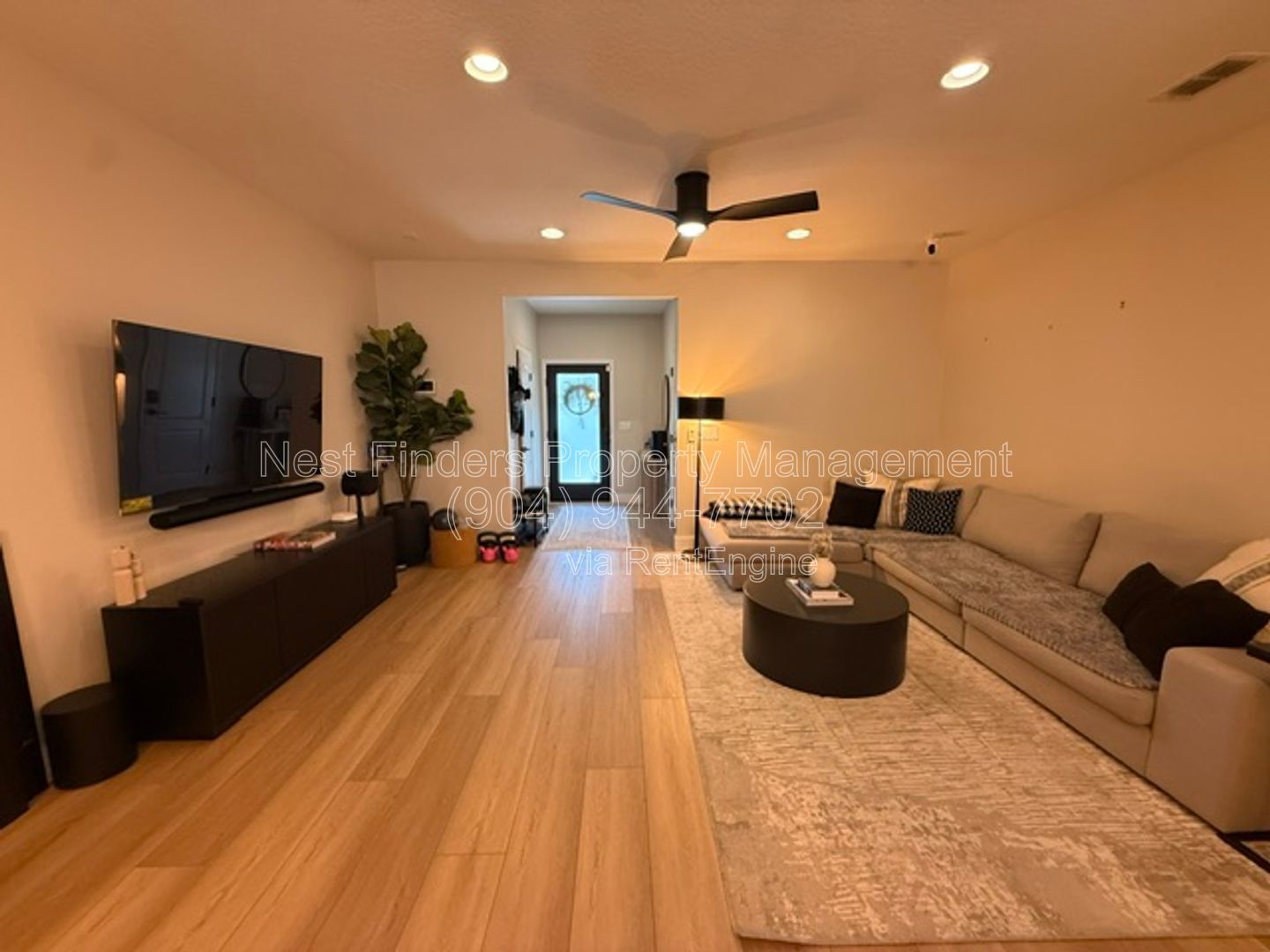 Beautiful Townhome in Bayberry at Bartram Park! property image