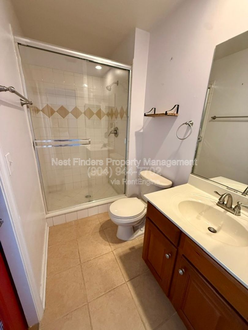Beautiful 3-bedroom, 3-bathroom home for rent in Walden Chase, tucked away on a quiet cul-de-sac! property image