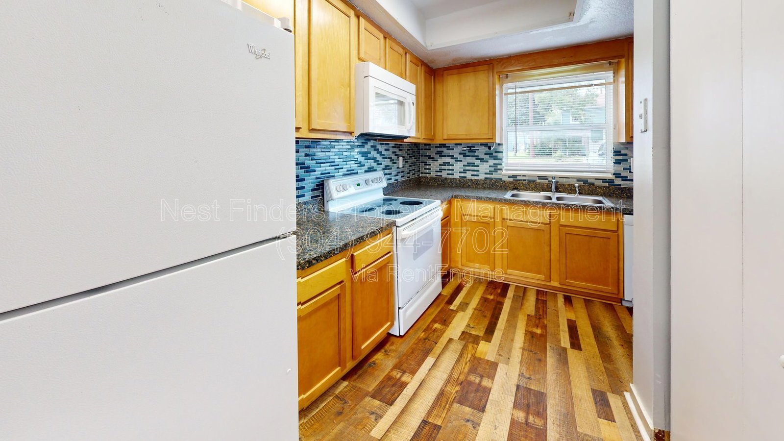 Nice 2-bedroom, 1.5-bathroom townhome for rent in Shadow Wood, offering over 1,100 square feet of living space property image