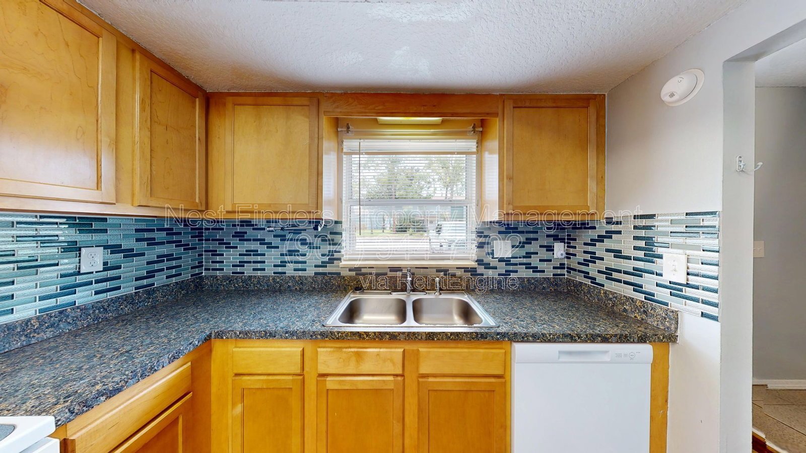Nice 2-bedroom, 1.5-bathroom townhome for rent in Shadow Wood, offering over 1,100 square feet of living space property image