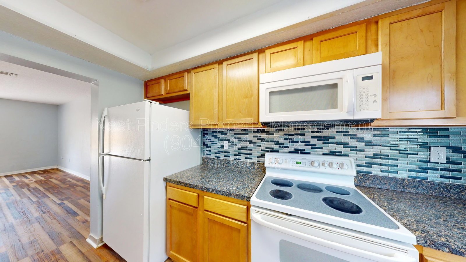 Nice 2-bedroom, 1.5-bathroom townhome for rent in Shadow Wood, offering over 1,100 square feet of living space property image