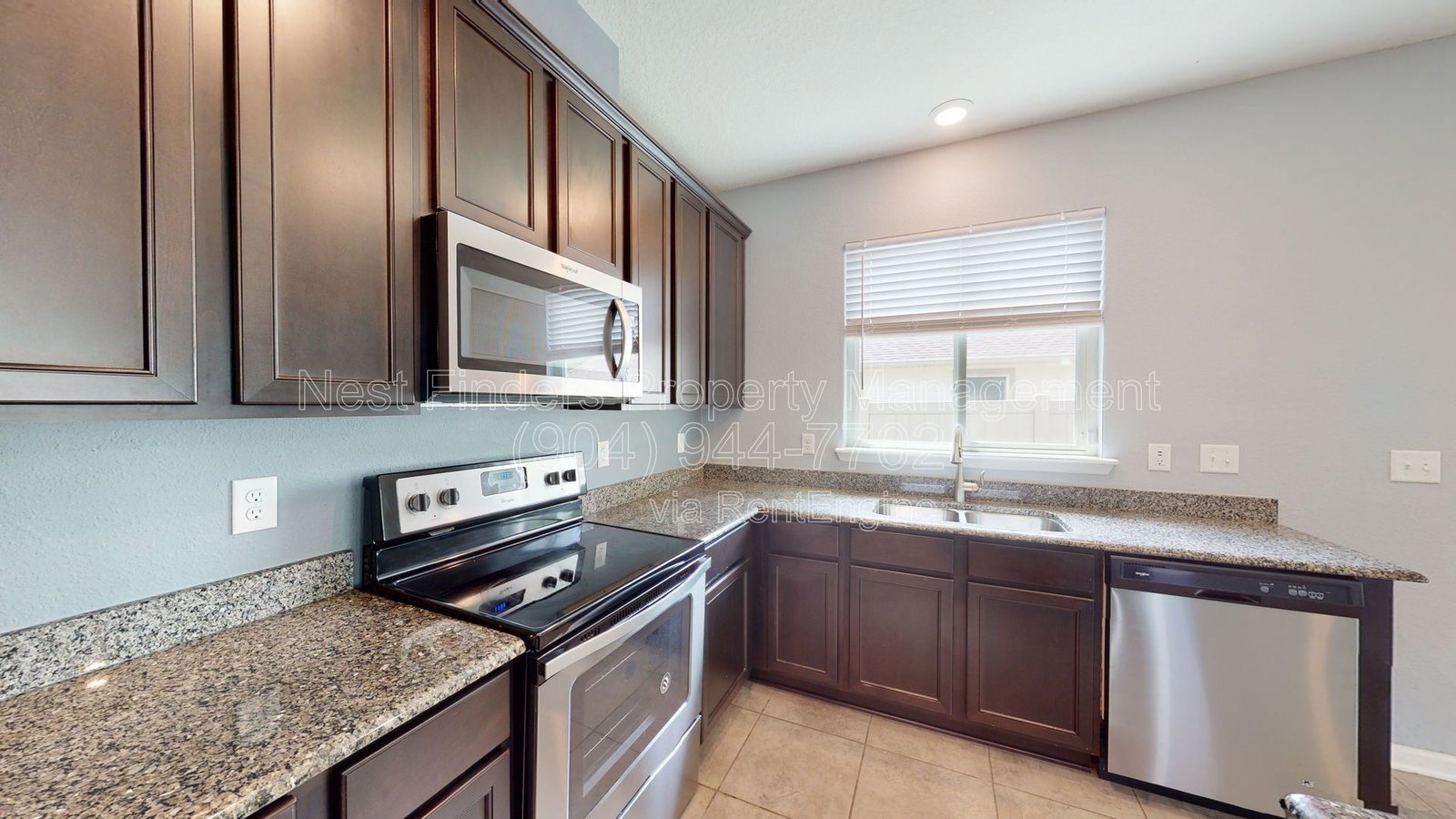 Beautiful 3 bedroom, 2 bathroom home for rent in the heart of the Southside! property image