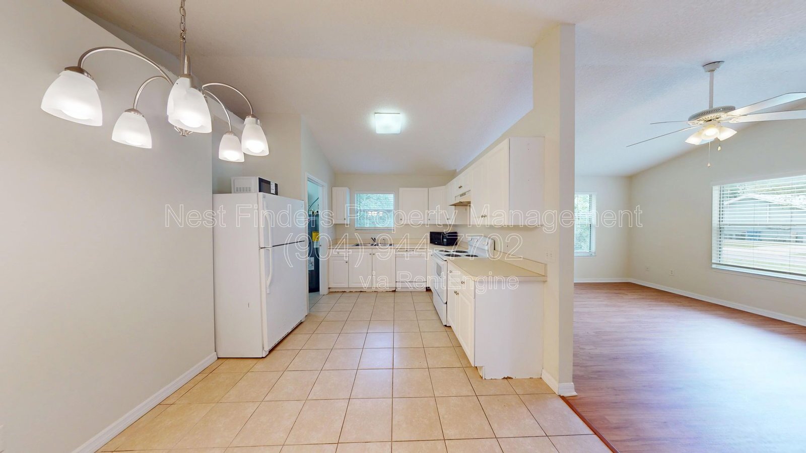 Cute 3 bedroom, 2 bathroom house just minutes away from the historic area of St Augustine! property image