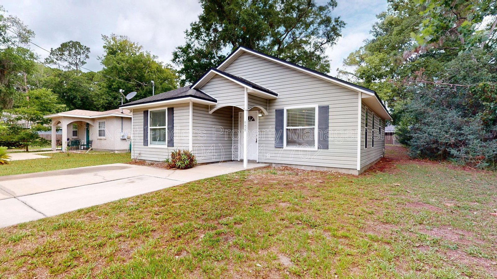Cute 3 bedroom, 2 bathroom house just minutes away from the historic area of St Augustine! property image