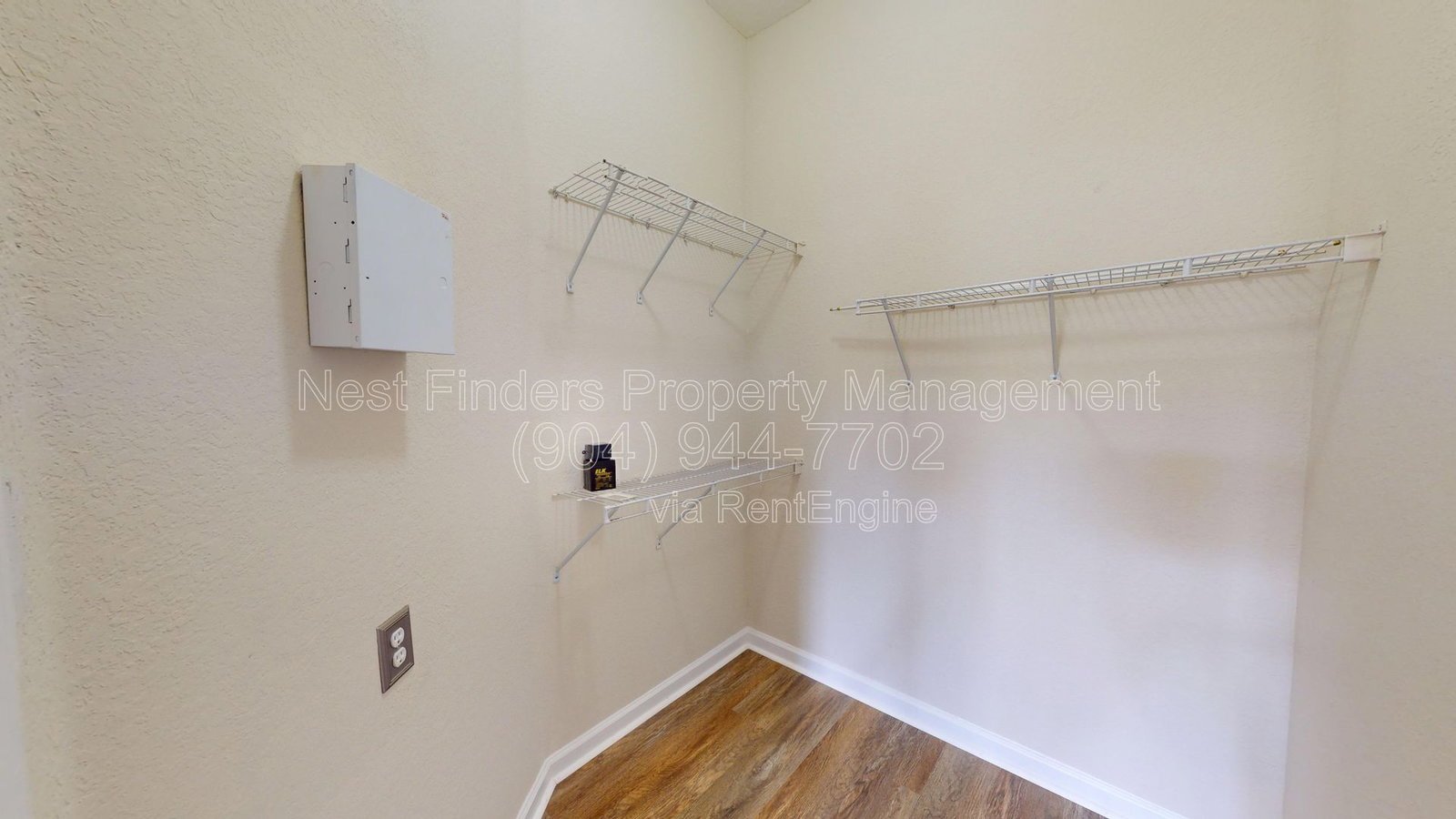 Welcome to this beautiful 3-bedroom, 2-bathroom condo located in the sought-after Mirabella community. property image