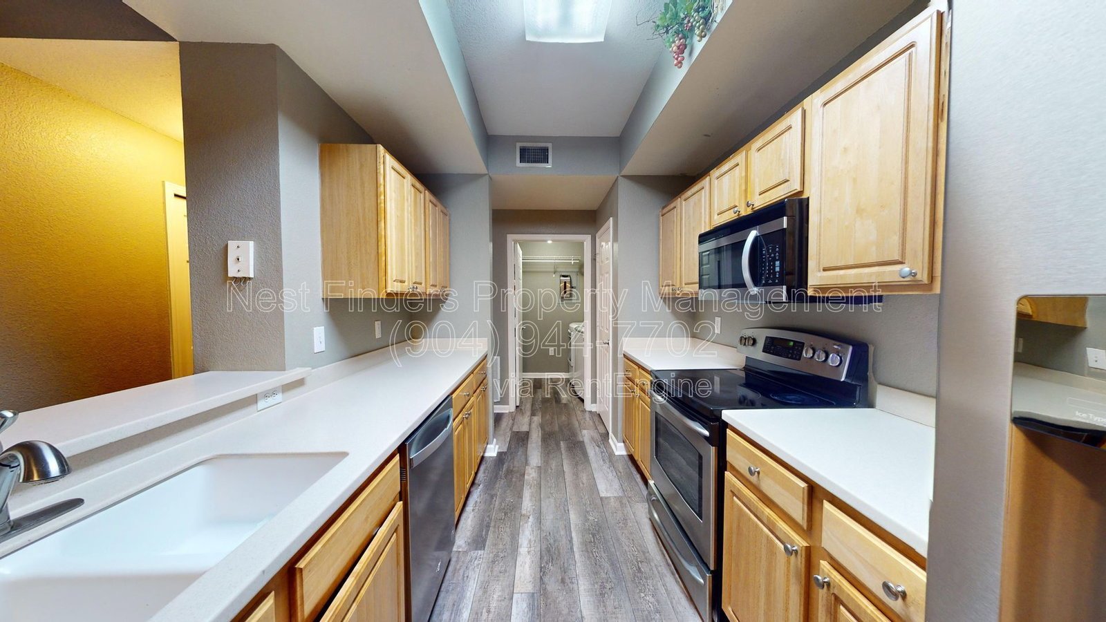 Discover this beautiful 3 bedroom, 2 bathroom condo for rent in the desirable Mirabella community. property image