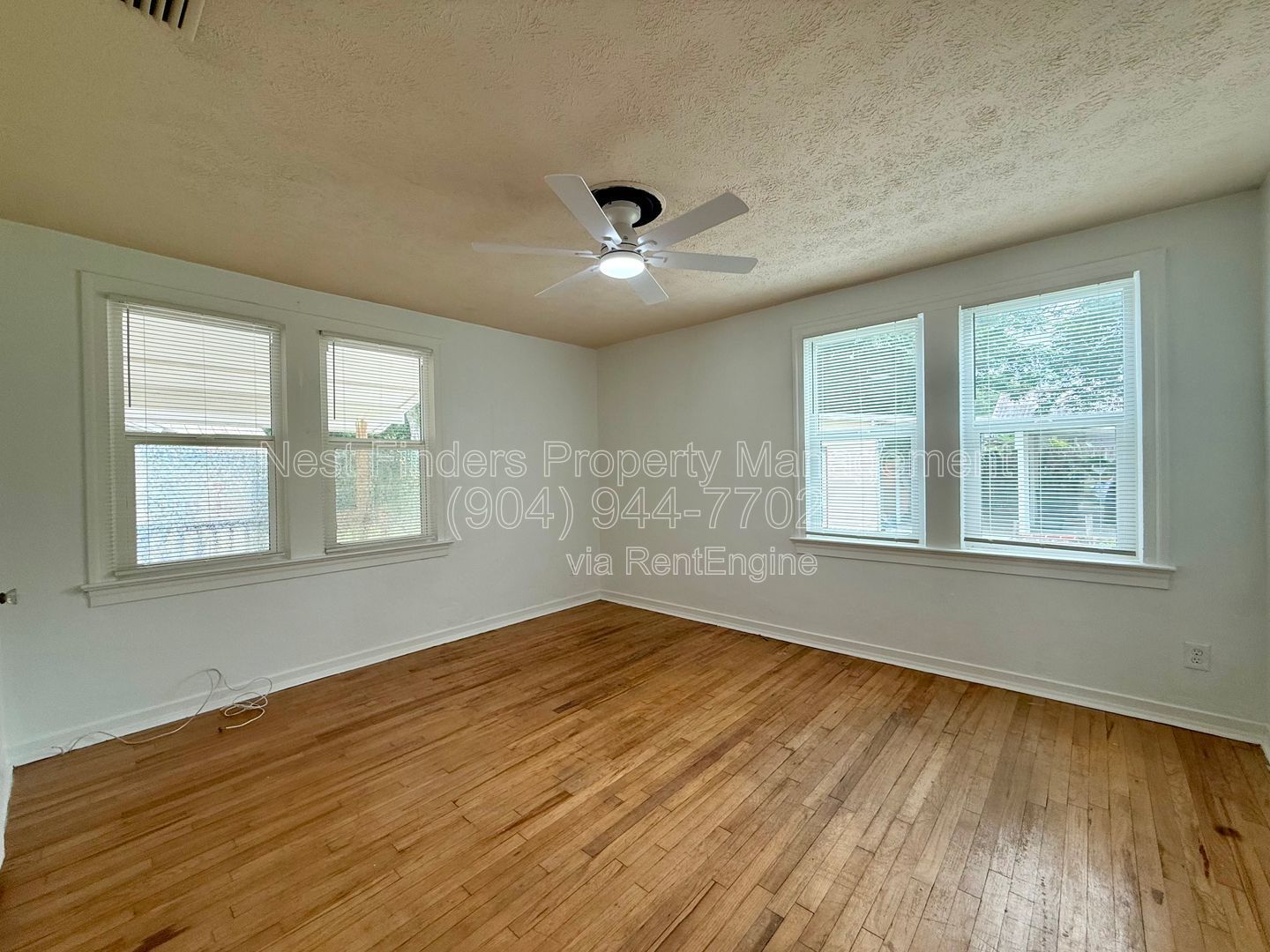 Charming 3-bedroom, 2-bath home located in the heart of Lakeshore! property image