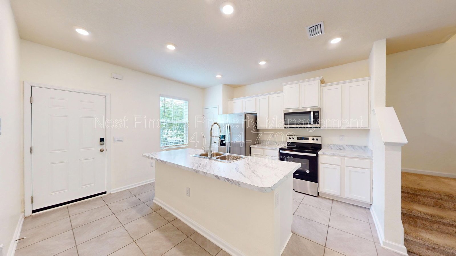 Charming 2-bedroom, 2.5-bathroom townhome for rent in the desirable Rivergate community. property image