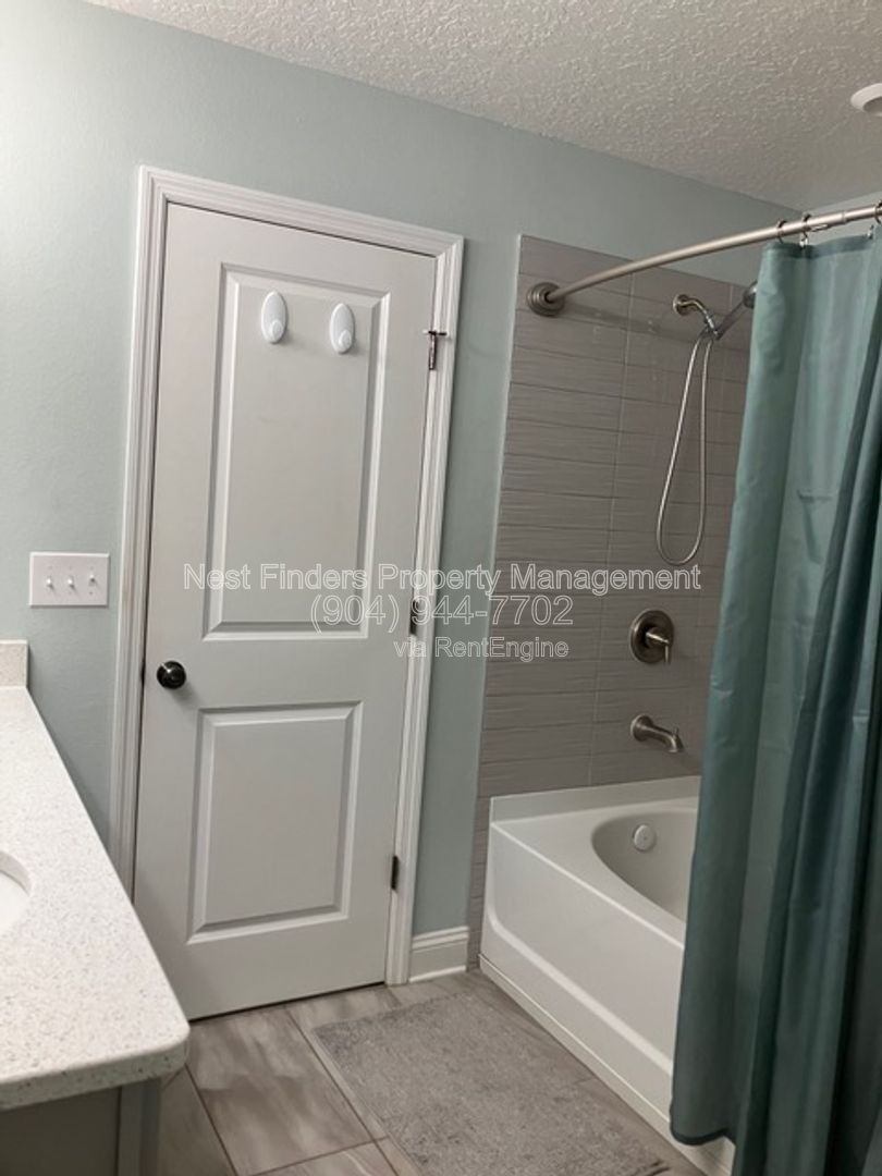 Available August 1st, with the possibility of an earlier move-in upon approval property image