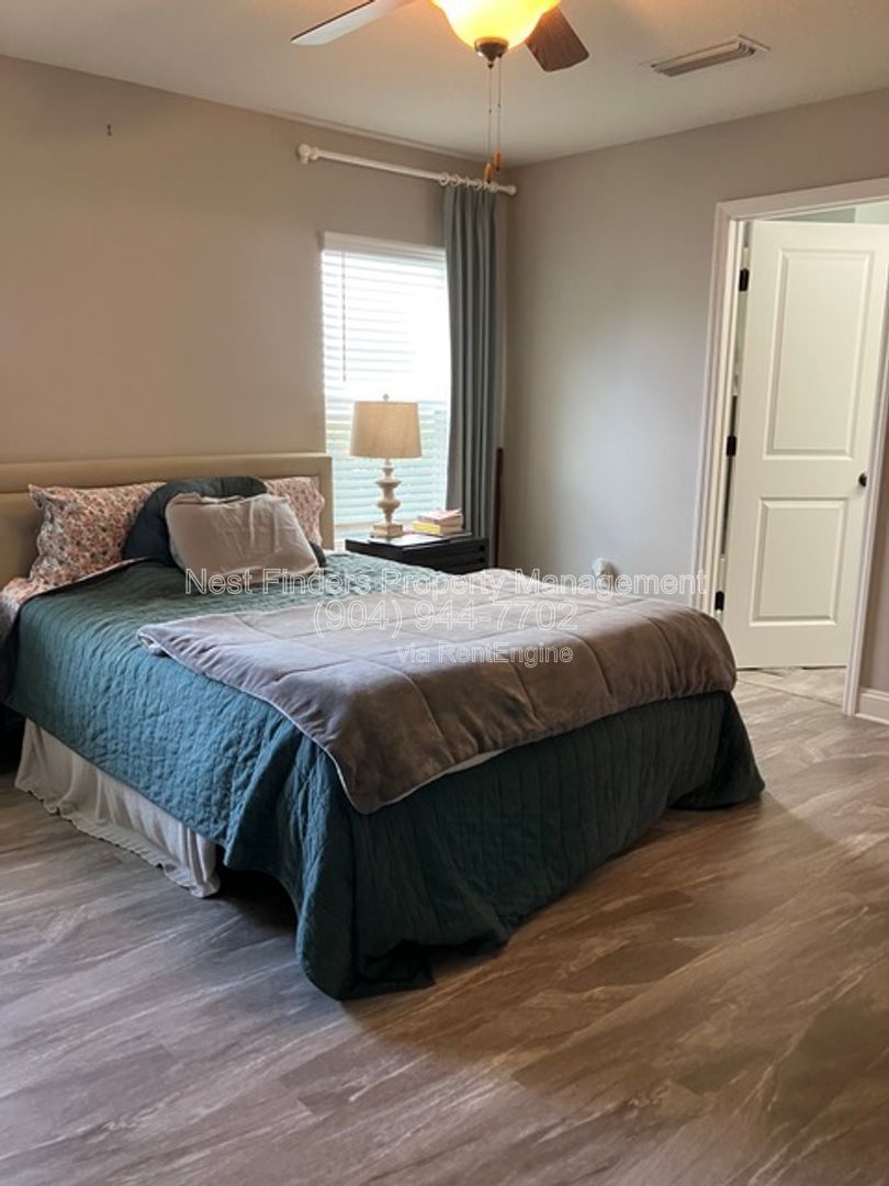Available August 1st, with the possibility of an earlier move-in upon approval property image