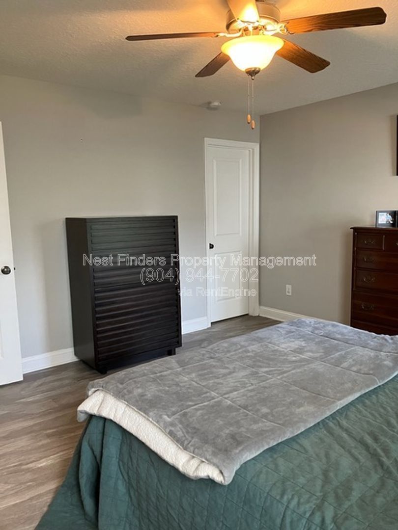 Available August 1st, with the possibility of an earlier move-in upon approval property image