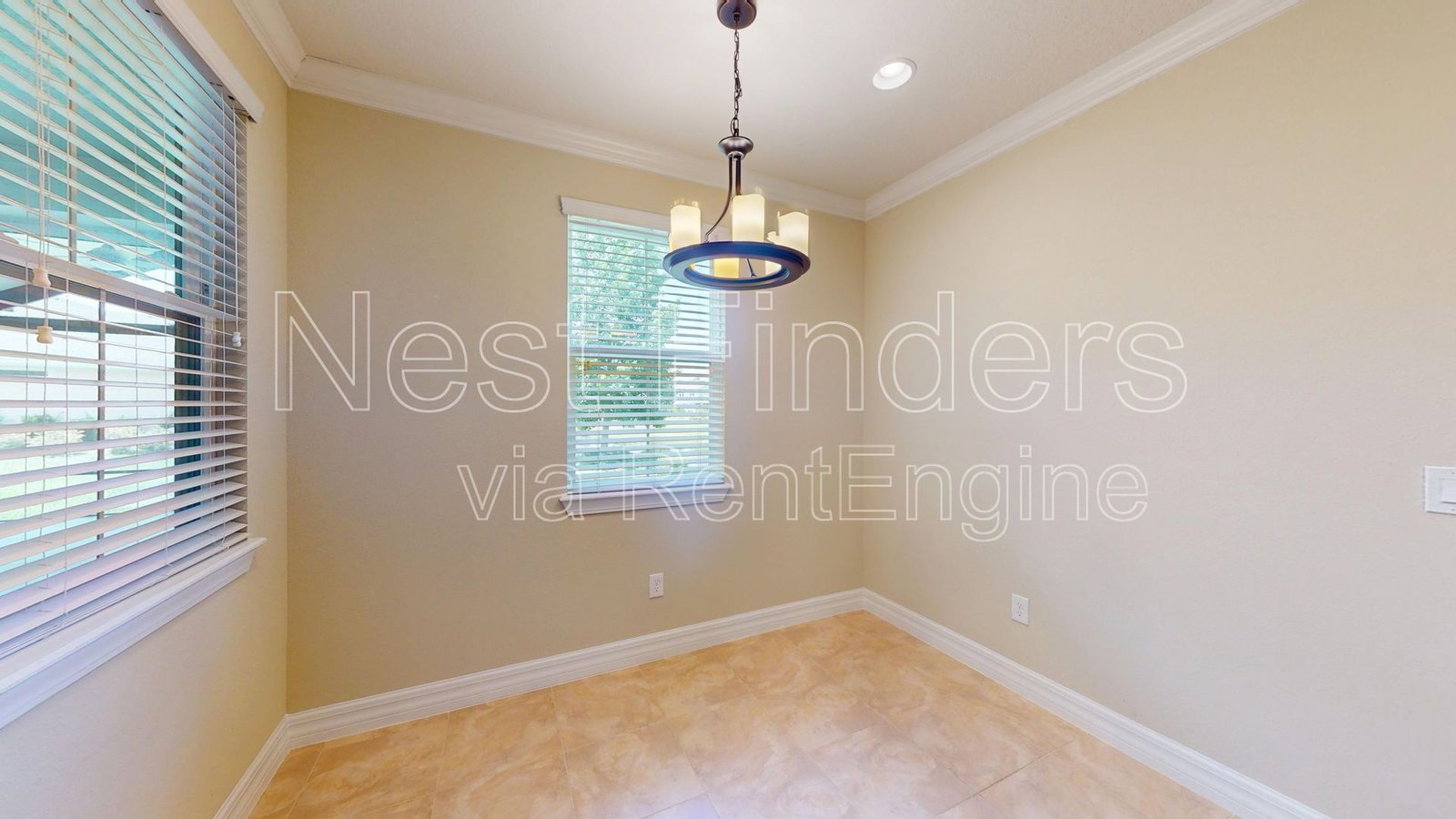 Beautifully maintained 3-bedroom, 2-bathroom home available for rent in the highly sought-after community of Palencia property image