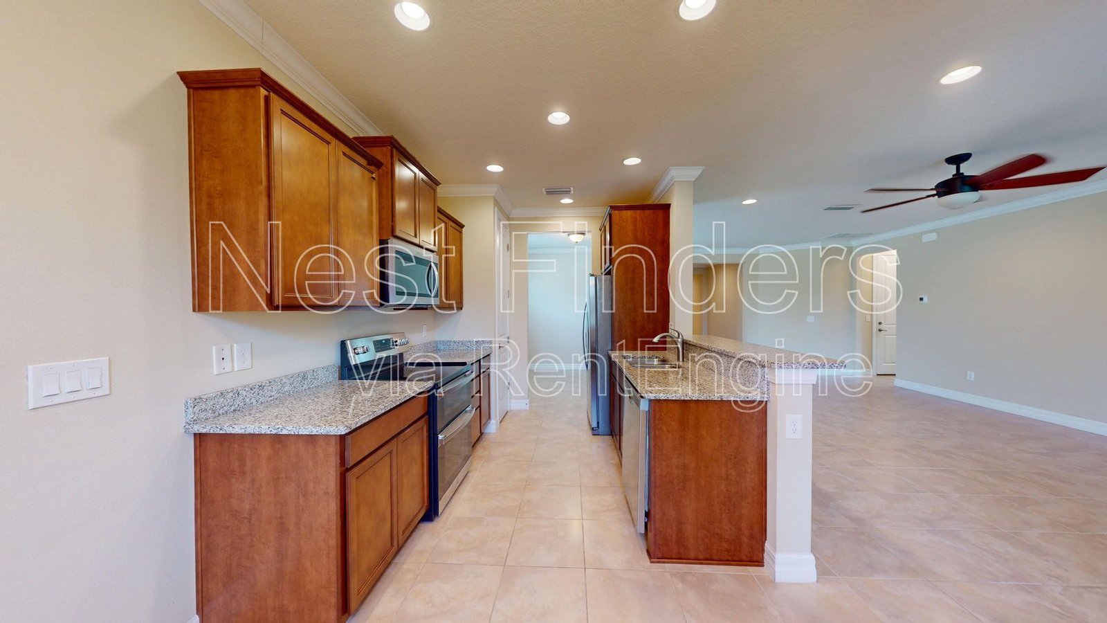 Beautifully maintained 3-bedroom, 2-bathroom home available for rent in the highly sought-after community of Palencia property image