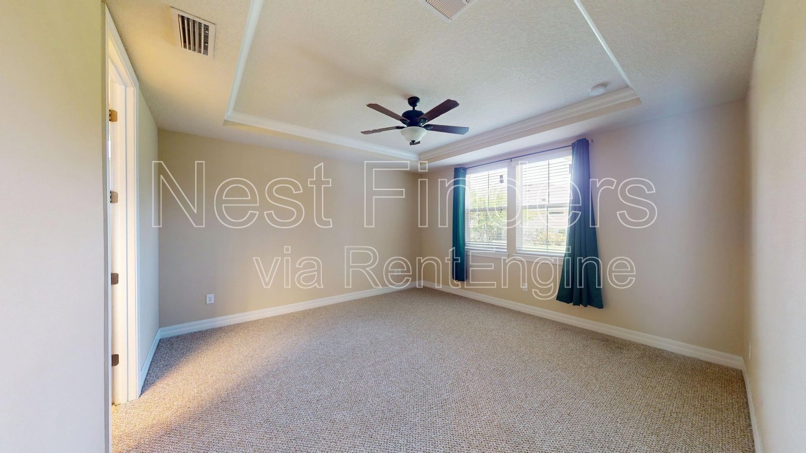 Beautifully maintained 3-bedroom, 2-bathroom home available for rent in the highly sought-after community of Palencia property image