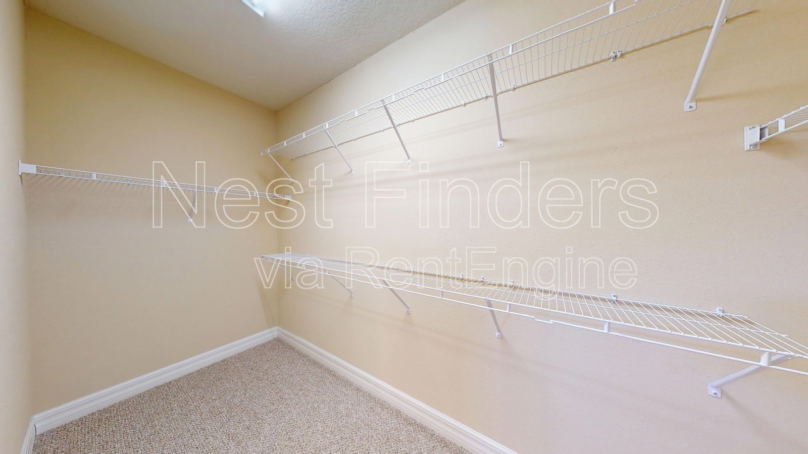 Beautifully maintained 3-bedroom, 2-bathroom home available for rent in the highly sought-after community of Palencia property image