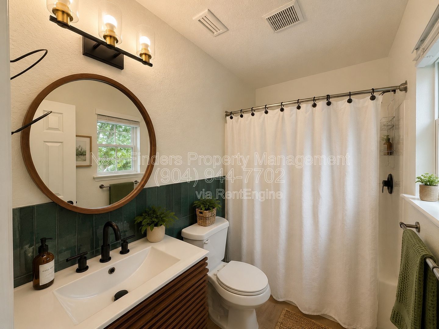 Well-maintained 3-bedroom, 2-bath home situated on a spacious, fully fenced lot just minutes from Historic Downtown St. Augustine and Flagler College property image