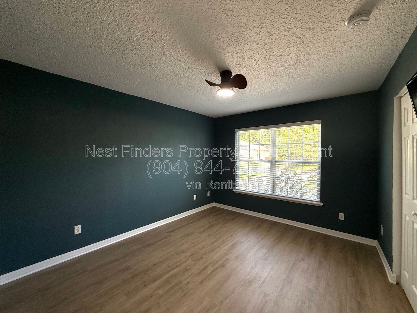 Well-maintained 3-bedroom, 2-bath home situated on a spacious, fully fenced lot just minutes from Historic Downtown St. Augustine and Flagler College property image