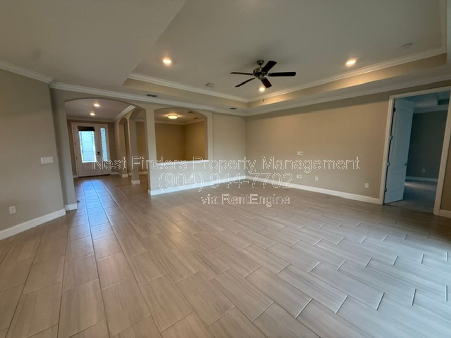 Welcome home to this spacious 4-bedroom, 2-bathroom home located in the desirable Creekside at Twin Creeks community. property image