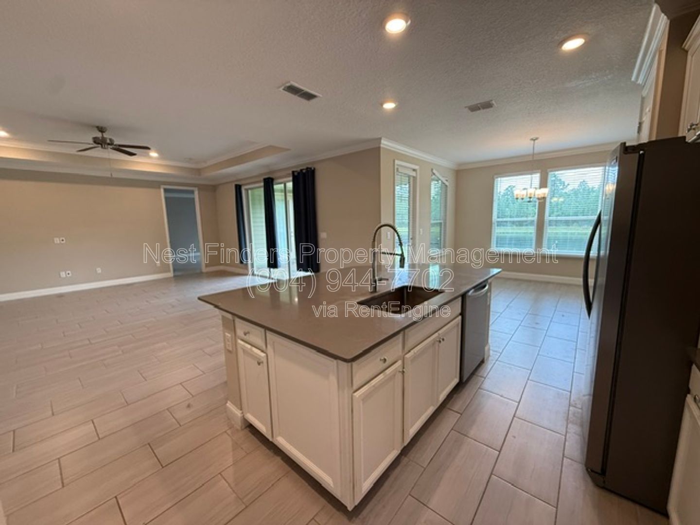 Welcome home to this spacious 4-bedroom, 2-bathroom home located in the desirable Creekside at Twin Creeks community. property image
