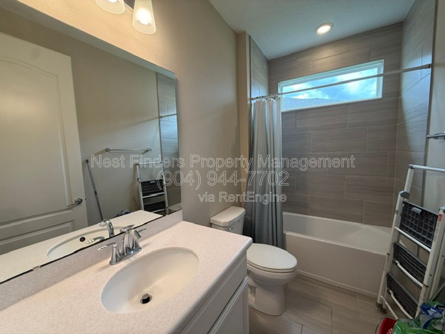 Welcome home to this spacious 4-bedroom, 2-bathroom home located in the desirable Creekside at Twin Creeks community. property image