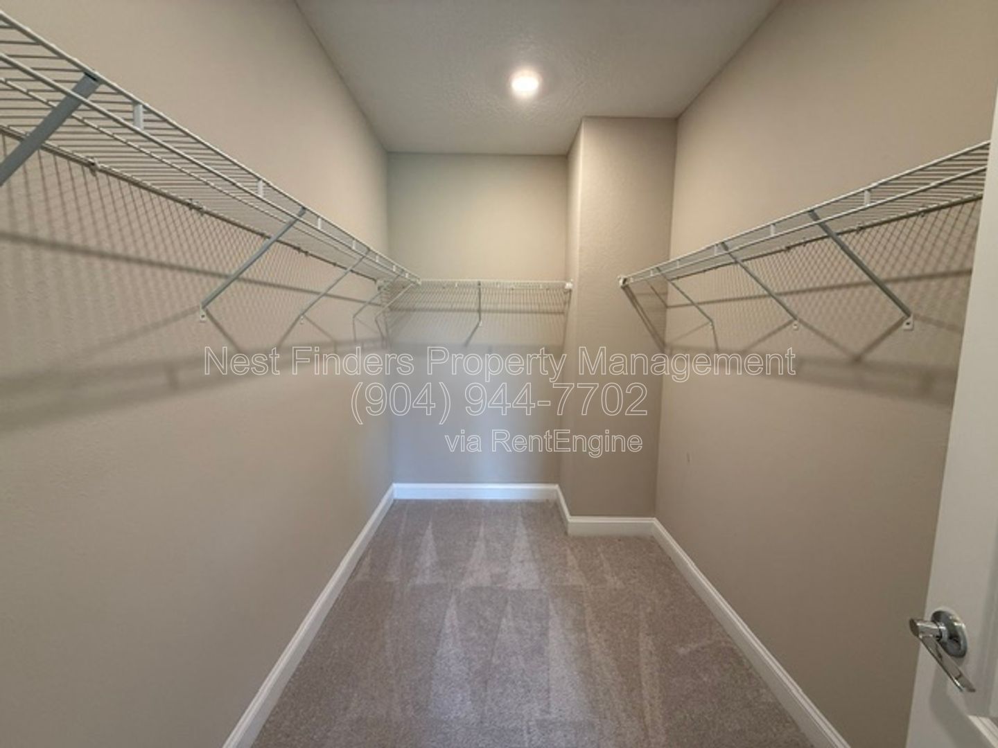 Welcome home to this spacious 4-bedroom, 2-bathroom home located in the desirable Creekside at Twin Creeks community. property image