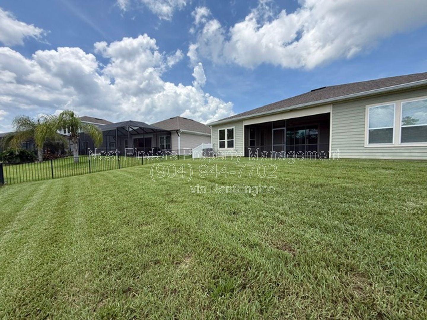 Welcome home to this spacious 4-bedroom, 2-bathroom home located in the desirable Creekside at Twin Creeks community. property image